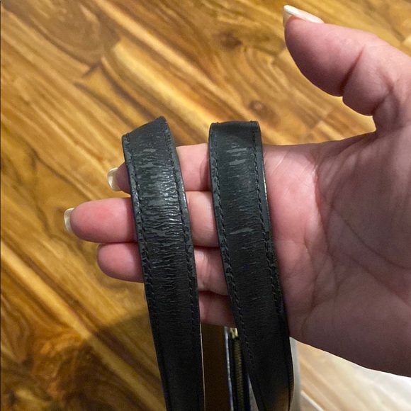 Louis Vuitton Lussac Black Epi Shoulder Bag with COA - Picture 10 of 13